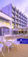 Oceanis Park Hotel