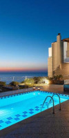 OKEANIDES LUXURY VILLAS