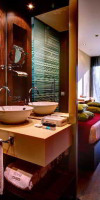 Olivia Plaza Hotel