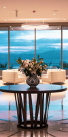 On'Live Deluxe Hotel