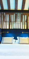 Only You Hotel and Lounge by Ayre Hoteles