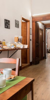 OPERA HOME