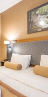 ORANGE HOTEL