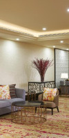 Orchard Rendezvous Hotel