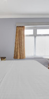 OYO Bostons Manor Hotel, Hanwell London