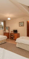OYO Ricky Road Guest House - Budget