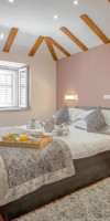 Palace Suites Heritage Hotel