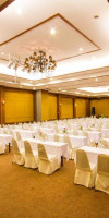 Palm Galleria Resort