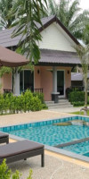 Palm Kiri Resort