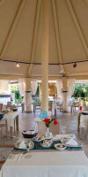 PALMERAS BEACH HOTEL