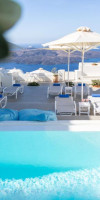 Pantelia Suites