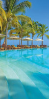 Paradis Beachcomber Golf Resort & Spa