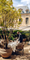 Pavillon de La Reine & Spa - Small Luxury Hotels of the World