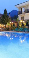 PERDIKIA BEACH  HOTEL