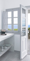 Phaos Santorini Suites