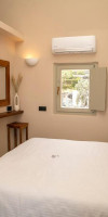 Pink Freud Villas Santorini