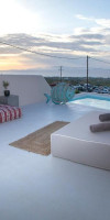 Pink Freud Villas Santorini