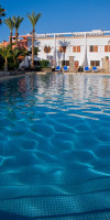 Piramides Resort