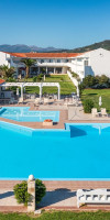 Mrs Chryssana Beach Hotel