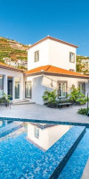 Pestana Fisherman Village