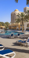 Al Hamra Village Hotel 