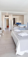 Playa Olid Suites & Apartments