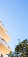 Polyxenia Suites