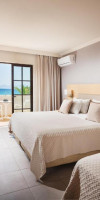 Porto Bello Beach Hotel