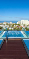 PORTO KALAMAKI HOTEL