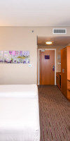Premier Inn Dubai International Airport