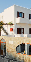 Psarou Beach Hotel