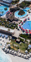 Radisson Blu Beach Resort