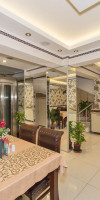 Raimond Hotel