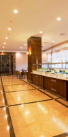 Expat Hotel