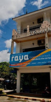 Raya Guest House