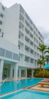 Recenta Suite Phuket Suanluang