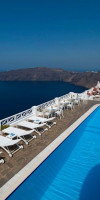 Regina Mare Santorini