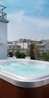 RENAISSANCE PARIS REPUBLIQUE HOTEL