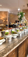 ATANA HOTEL.