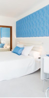 Reverence Life Hotel