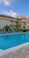 RISUS HOTEL