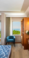 ROYAL ATLANTIS BEACH
