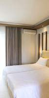 Royal Hotel and Suites