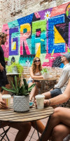 Sant Jordi Hostels Gracia