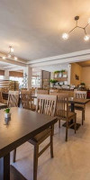 Sarantis Hotel