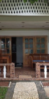SEA VIEW LODGE