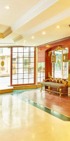 Seres Hotel