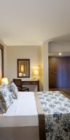 SEVEN SEAS HOTEL LIFE