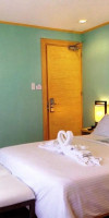 Shore Time Hotel