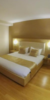 Sky 2 Hotel Tirana